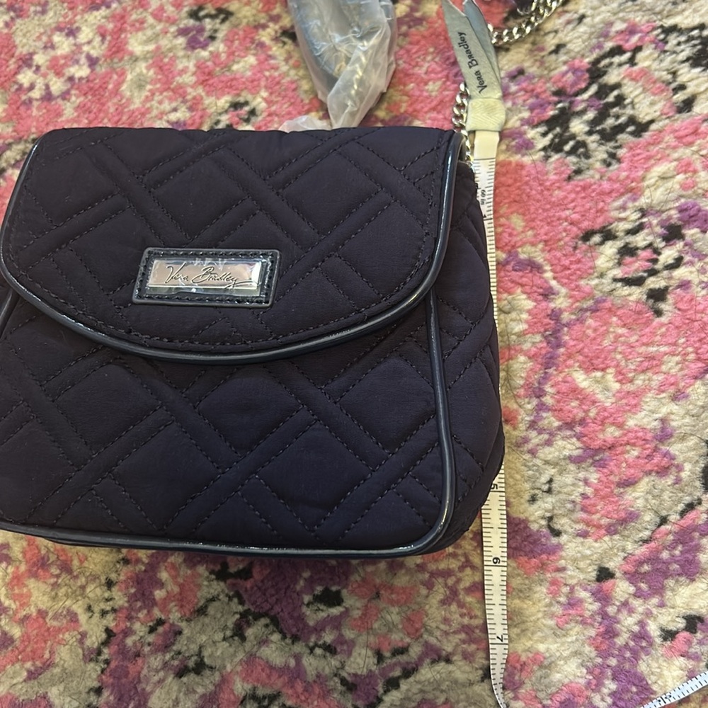 New with tags Vera Bradley chain strap crossbody classic navy model 14292-219951 - Picture 7 of 8